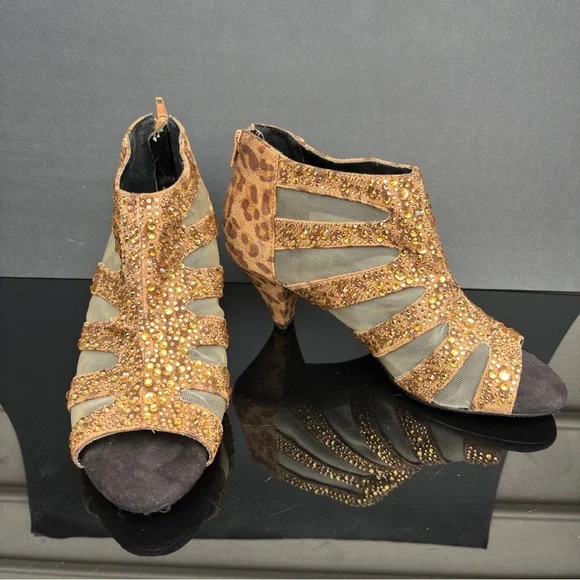 Joan Boyce Embellished Print Bootie Heels Size 8.5W - Picture 1 of 8